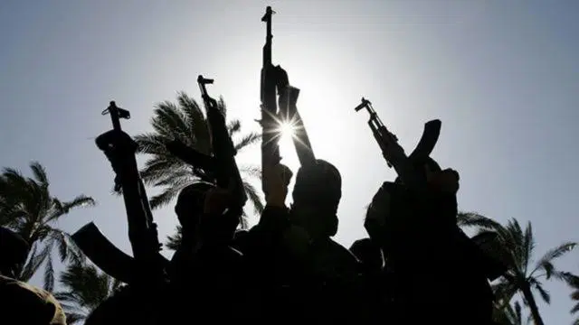 Gunmen (2)