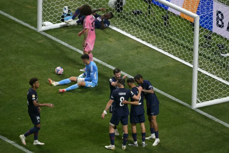 AFP__20250629__648F63F__v2__MidRes__TopshotFblWcClub2025Match51PsgInterMiami